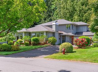 5208 Harold Grn, Saanich, BC V8Y 3E5