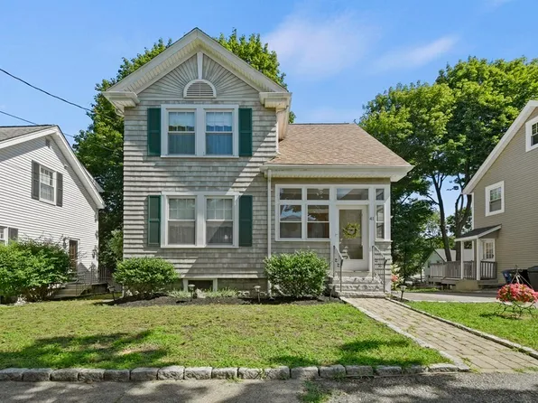 41 Peirce St, Arlington, MA 02476