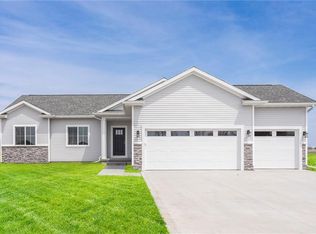 2301 NW North Creek Dr, Ankeny, IA 50023