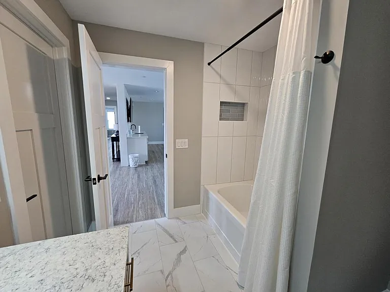 5 Warren Rd — Photo 33