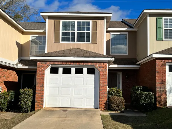 160 Woodmere Dr, Enterprise, AL 36330