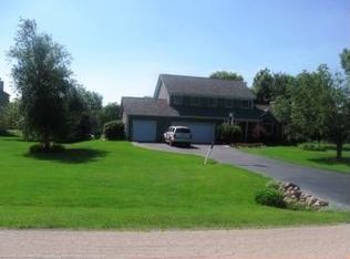 41W595 Silvana Dr, Elgin, IL 60124