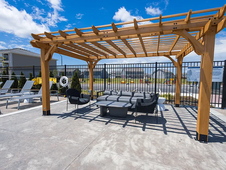 Allure Apartments — Photo 43