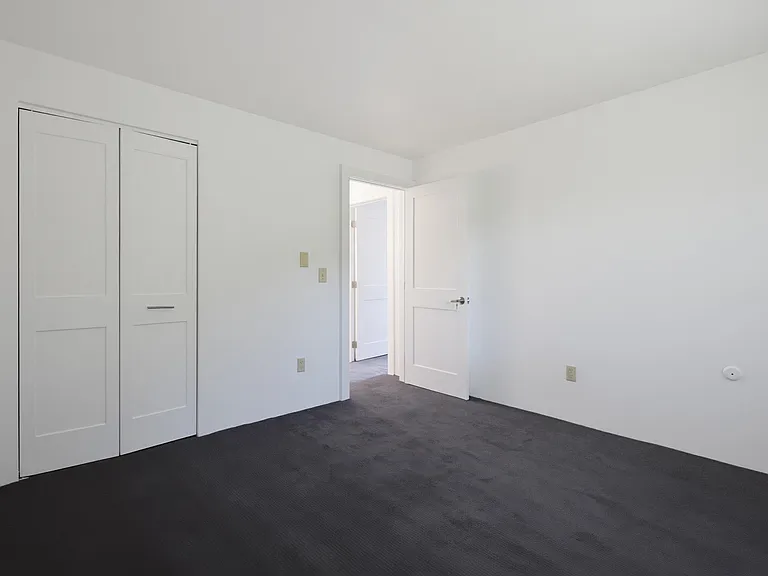 123 English Village Rd #202 — Photo 17