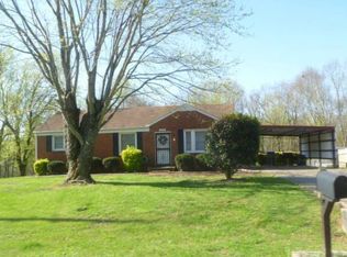 1418 Lakeview Rd, Clarksville, TN 37040