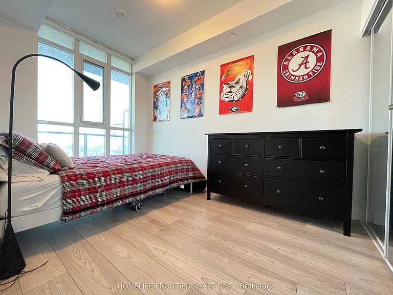 120 Parliament St #1509 — Photo 4