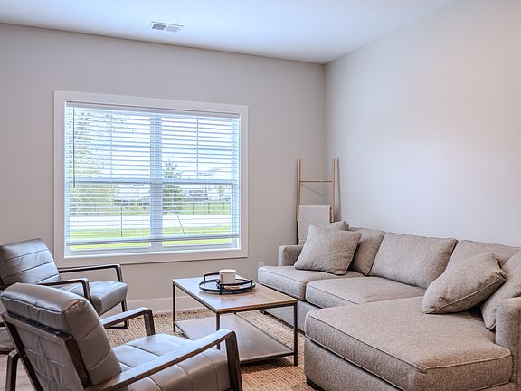 5th image of 14869 Camino Ct #14859