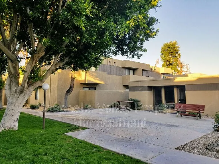 433 Bradshaw Ln #53 — Photo 6