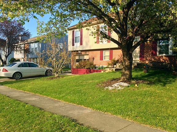 Front exterior, right side