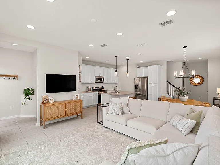 6320 Goldcoast Ave — Photo 4