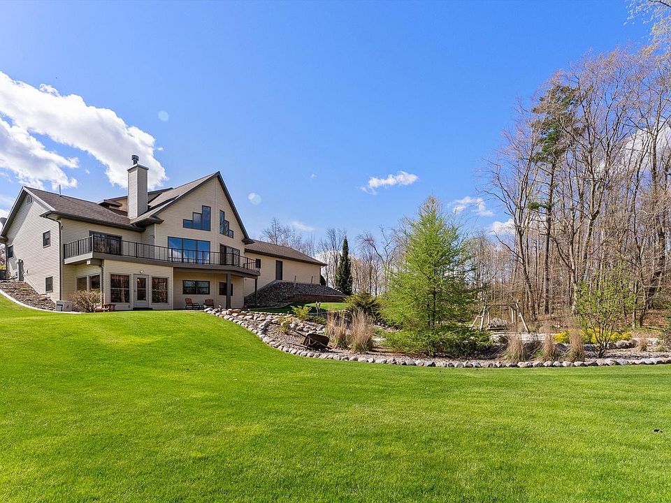 1st image of 4818 Maplecrest Ridge ROAD