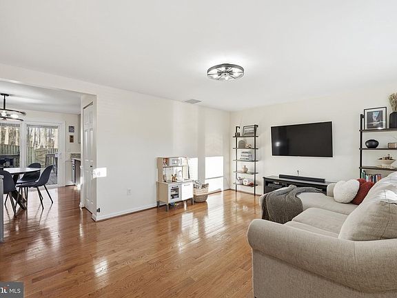 4th image of 19828 Apple Ridge Pl