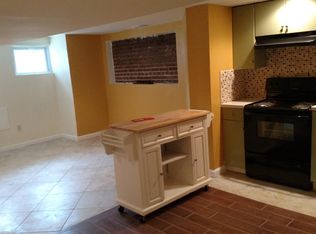 654 Orleans Pl NE APT A, Washington, DC 20002