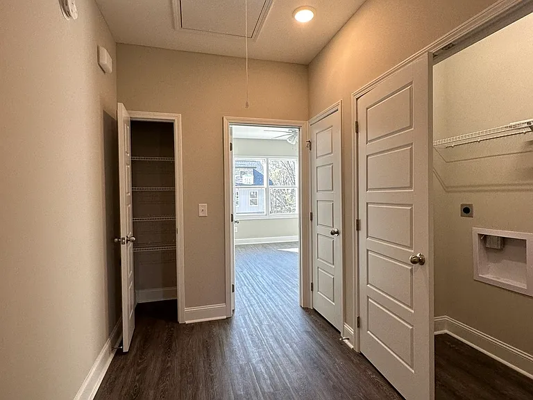 119 W Rossview Rd #Q-3 — Photo 2