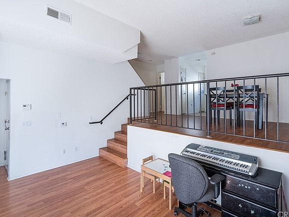 4th image of 9034 Willis Ave Unit 16