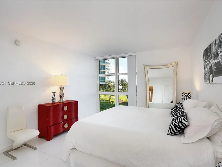 10275 Collins Ave #335 — Photo 10