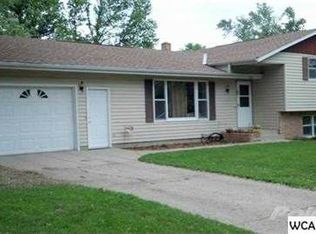 228 E Oak St, Tyler, MN 56178