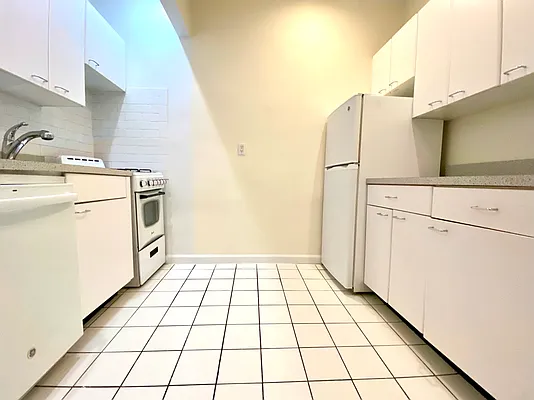 Rented by City & Suburban | media 11