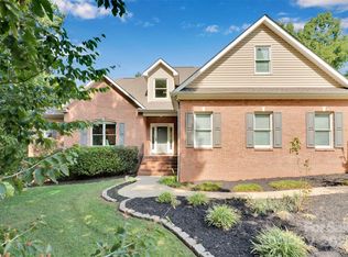 1324 Yellowood Ct, Rock Hill, SC 29732