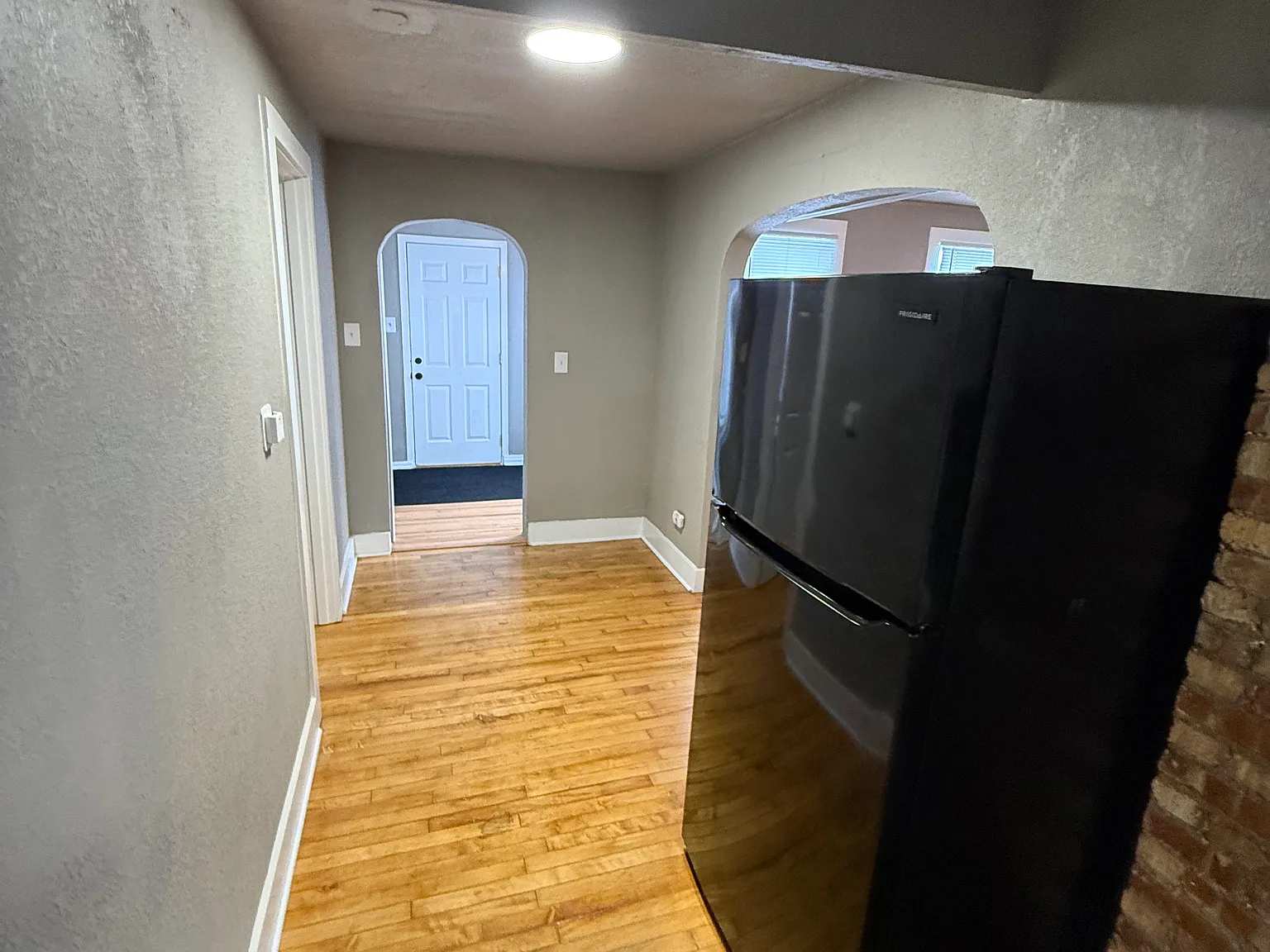 2 bed, 800 sqft, $1,525 — Photo 4