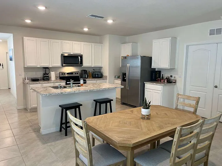 4330 Testana Ln — Photo 3