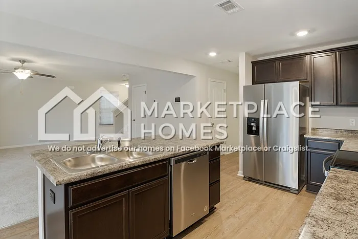 98 Dunnoman Dr — Photo 8