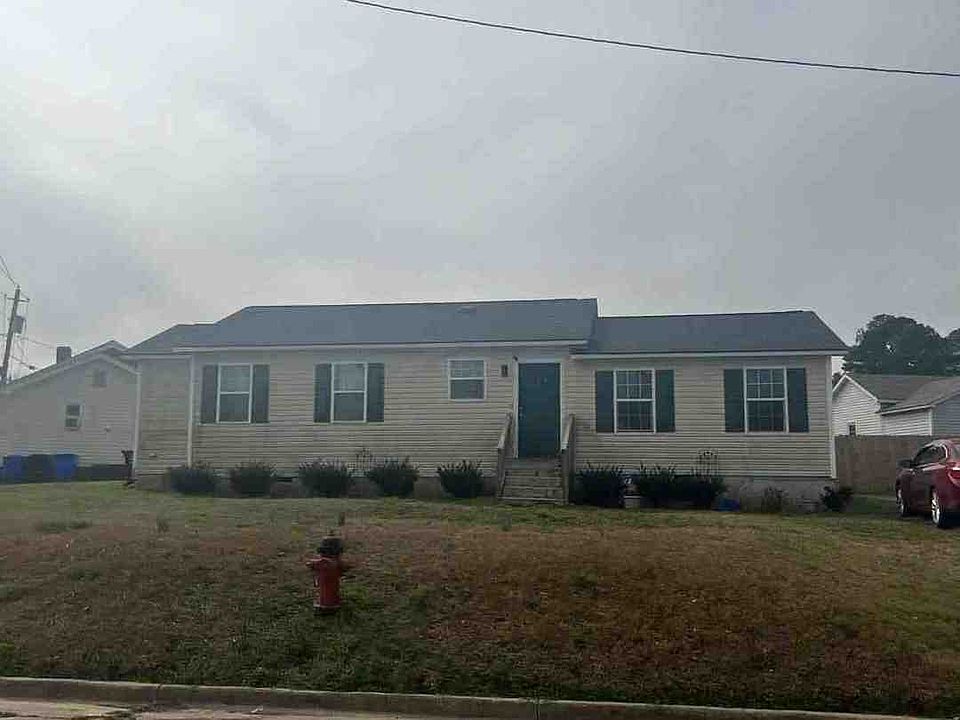 1st image of 311 N Farmer Dr