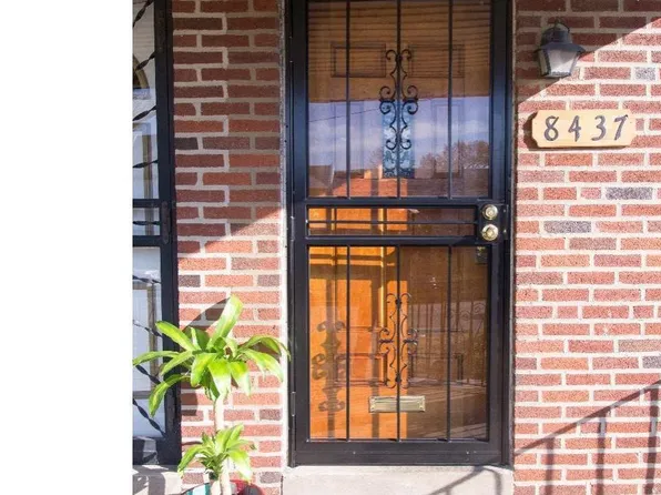 8437 Fayette St, Philadelphia, PA 19150