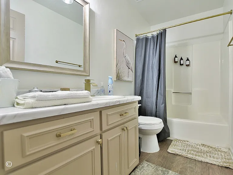 4660 Woodmere Ln — Photo 24