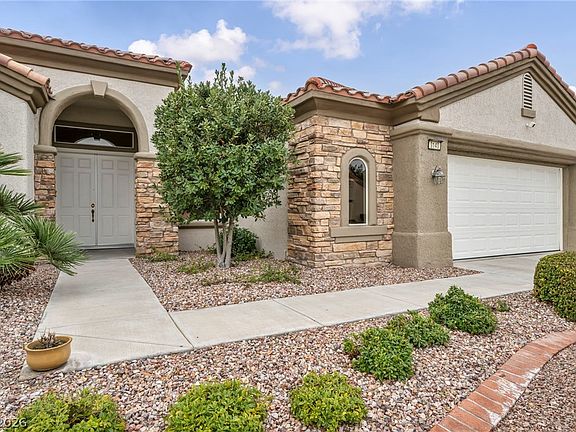 3rd image of 9149 Villa Ridge Dr