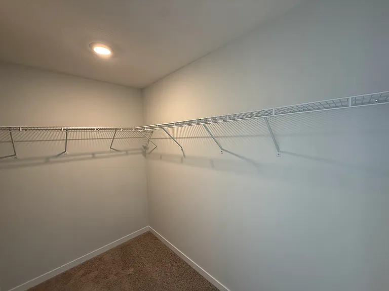 6304 Marinelli Dr N — Photo 19