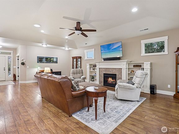 4th image of 4714 NE 123rd Street