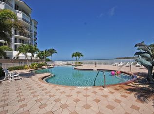 700 La Peninsula Blvd APT 502, Naples, FL 34113