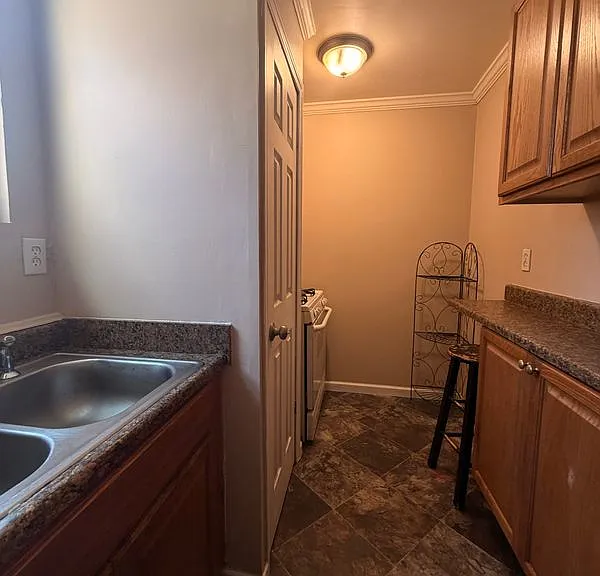 4951 Martin Farms Rd #B — Photo 6