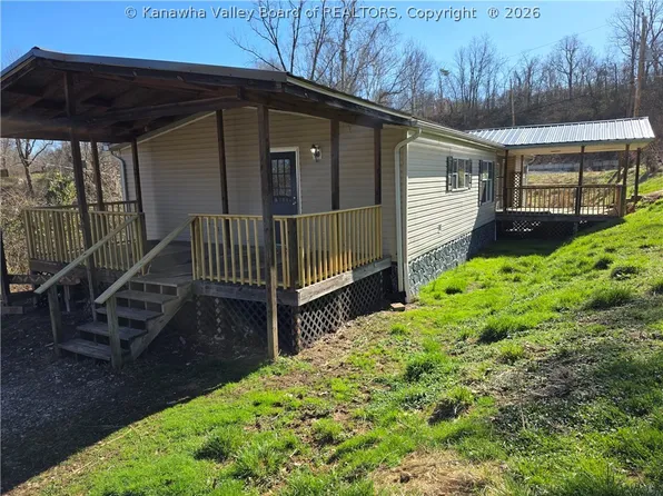 351 Mobile City Rd, Huntington, WV 25702