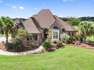 202 Courville Rd, Scott, LA 70583