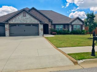 1210 Chattie Dr, Centerton, AR 72719