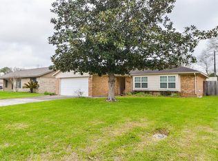 1909 Briar Ridge Dr, Rosenberg, TX 77471