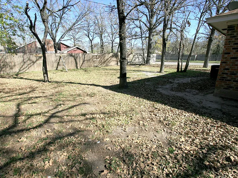 2301 Raintree Dr — Photo 24
