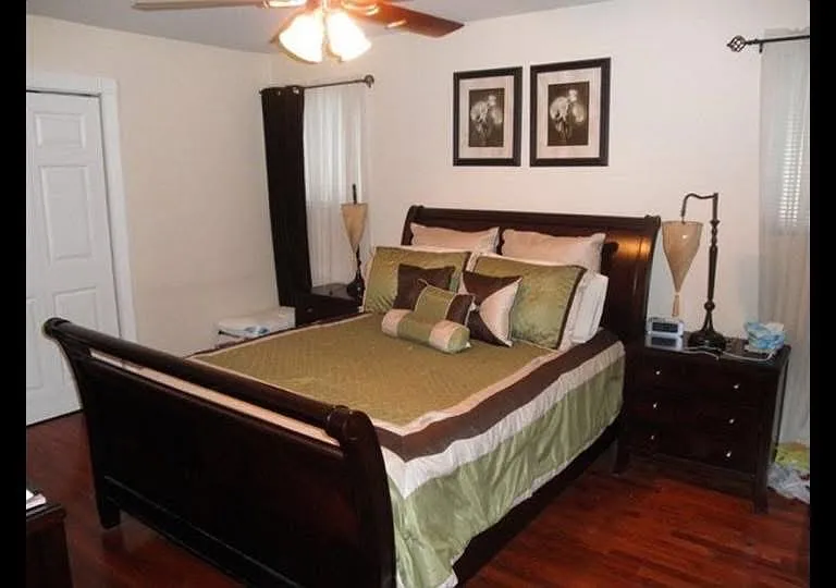 4 Albert Ct — Photo 4