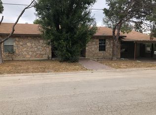 400 Contreras St, Del Rio, TX 78840