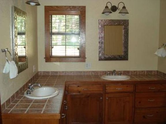 5th image of 135 Timber Lake Dr