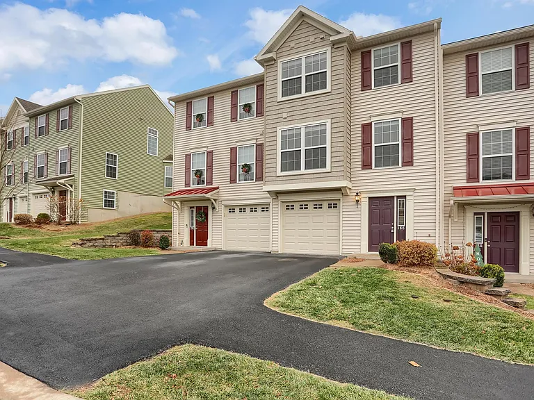 188 Kestrel Ln #188 — Photo 5