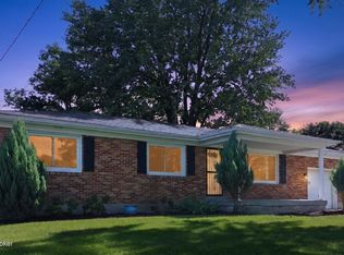 6610 Sunny Vale Way, Louisville, KY 40272