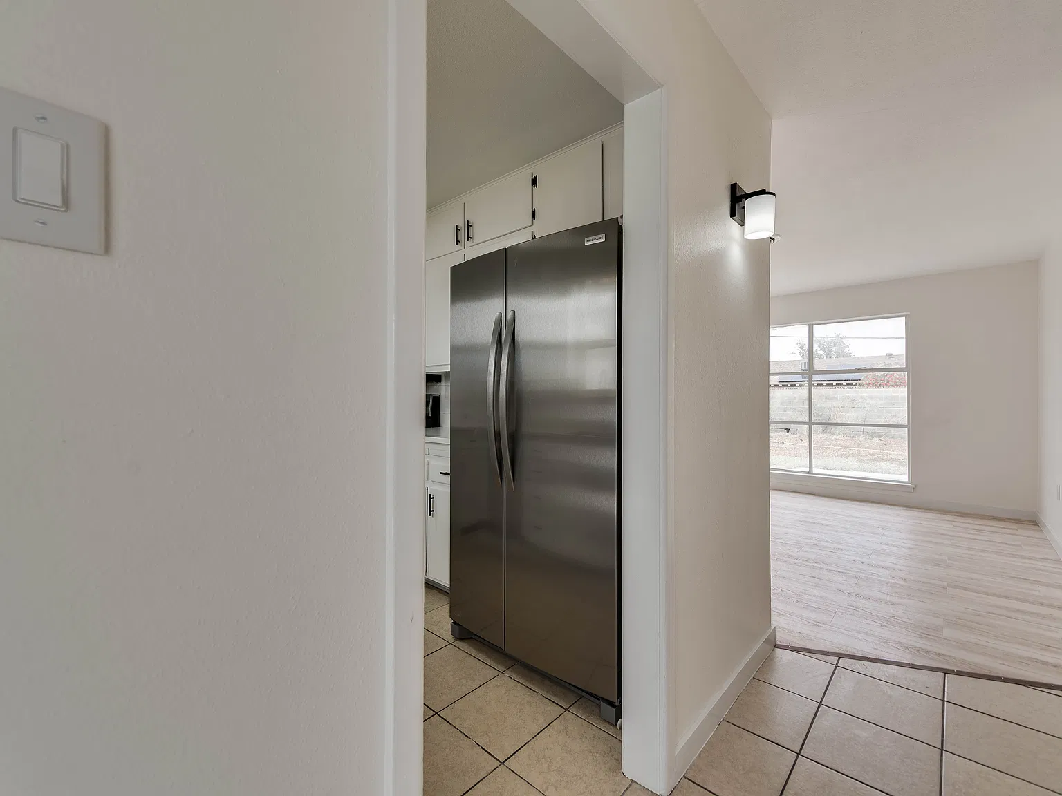3 bed, 1717 sqft, $2,300 — Photo 4
