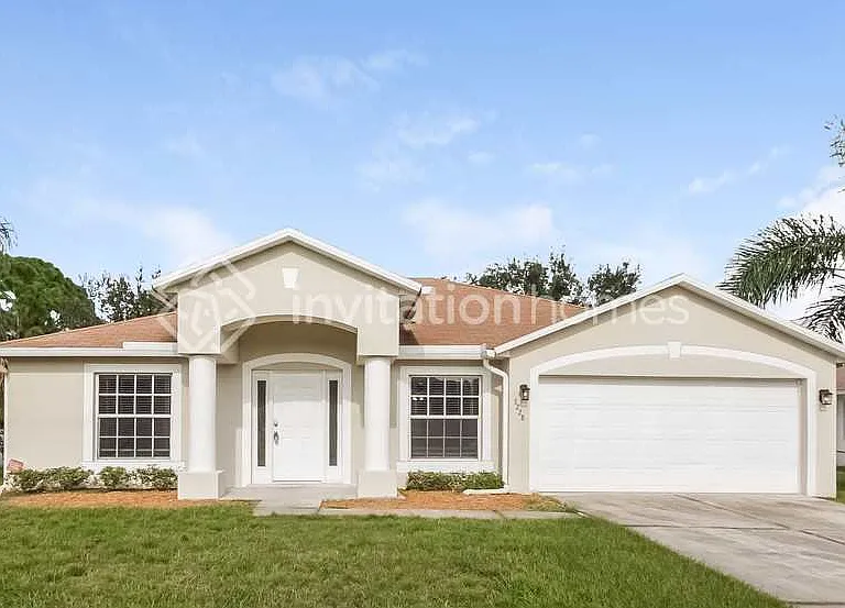 3228 N Biscayne Dr — Photo 1