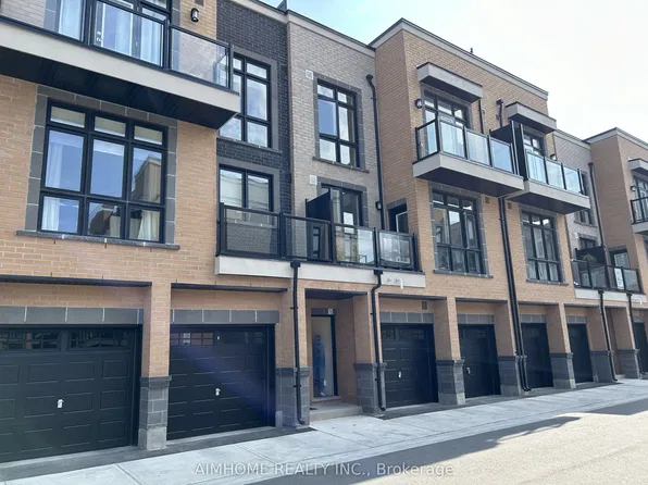 7 Phelps Ln #2, Richmond Hill, ON L4E 1J4