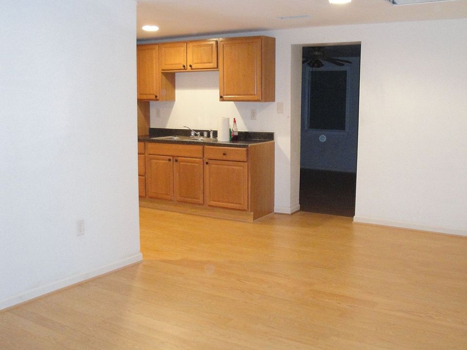 1st image of 42934 Buffalo Run Ln