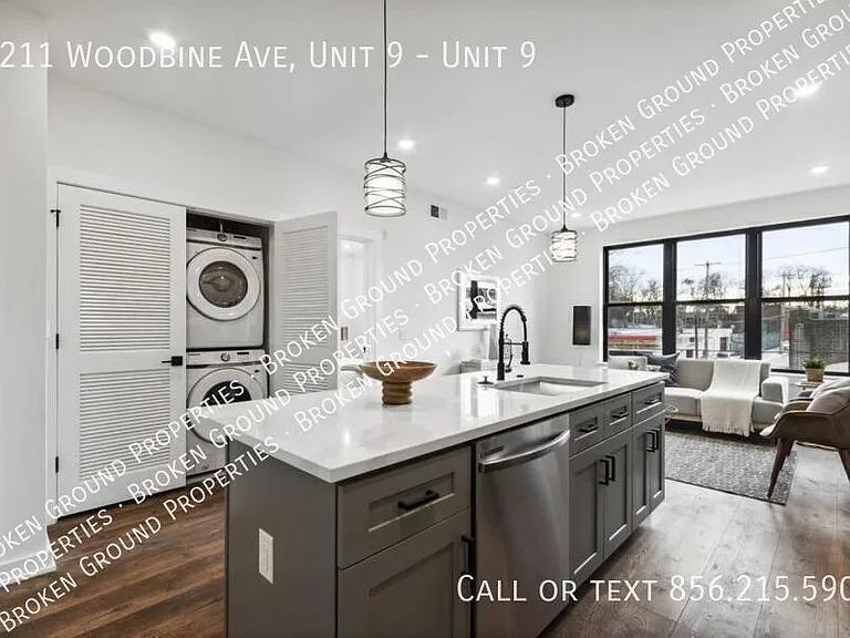 6211 Woodbine Ave #9 — Photo 15