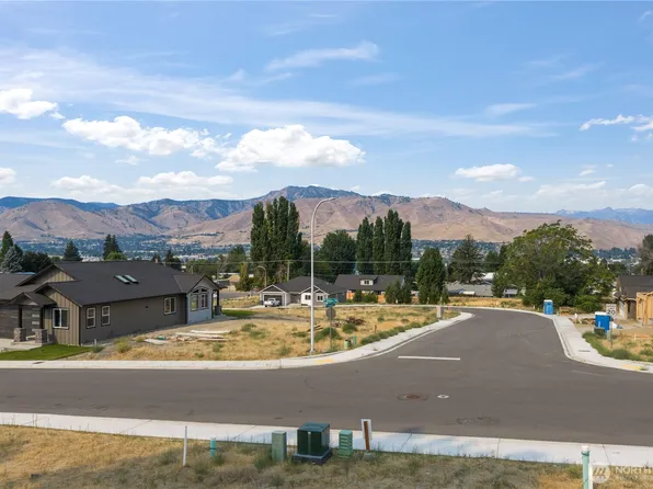 3267 NW Brianna Ave (Lot 14) Place, East Wenatchee, WA 98802